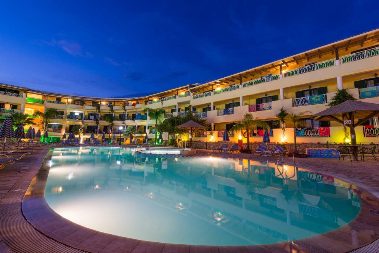 Caretta Beach Resort & Waterpark Kalamákion Eksteriør bilde