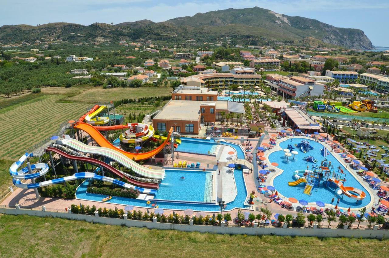 Caretta Beach Resort & Waterpark Kalamákion Eksteriør bilde