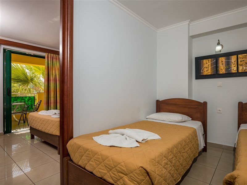 Caretta Beach Resort & Waterpark Kalamákion Eksteriør bilde
